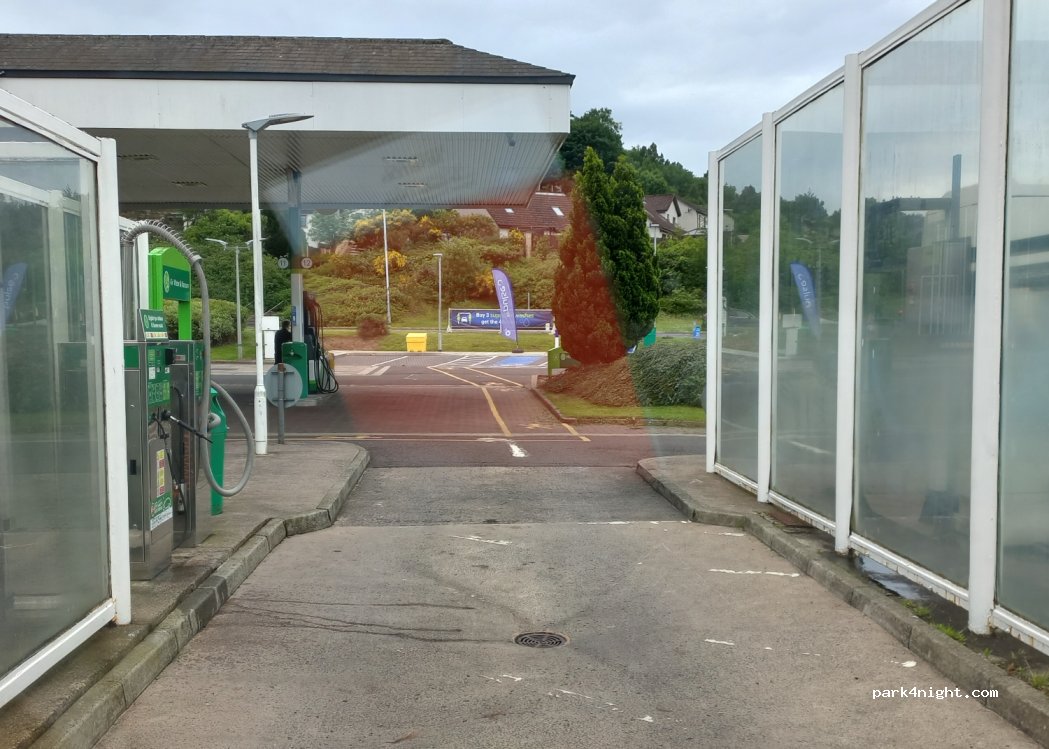 (KY11 9NA) Dalgety Bay - Harbour Drive — foto