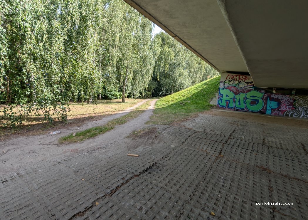 (18055) Rostock - Petridamm — foto