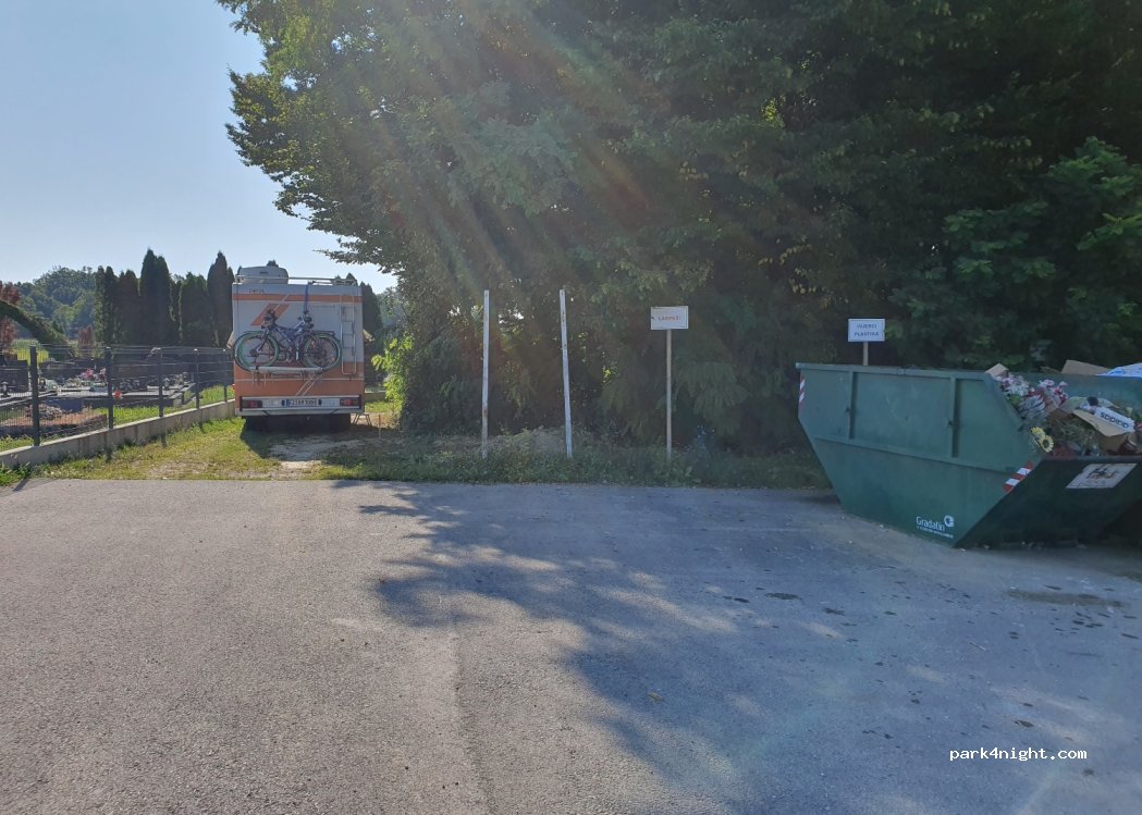(10450) Klinča Sela - 31 Kolodvorska ulica — foto 2