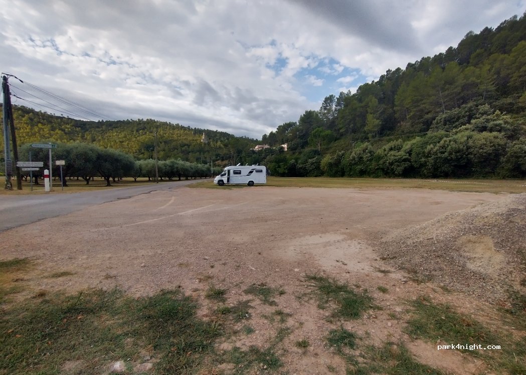 (83570) Correns - 5000 La Condamine — foto