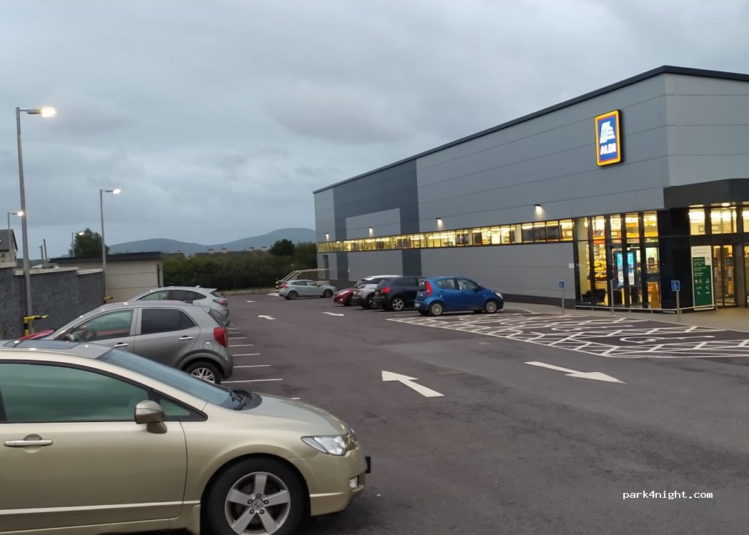 (V23 FH64) Cahersiveen - 11A West Main Street — foto