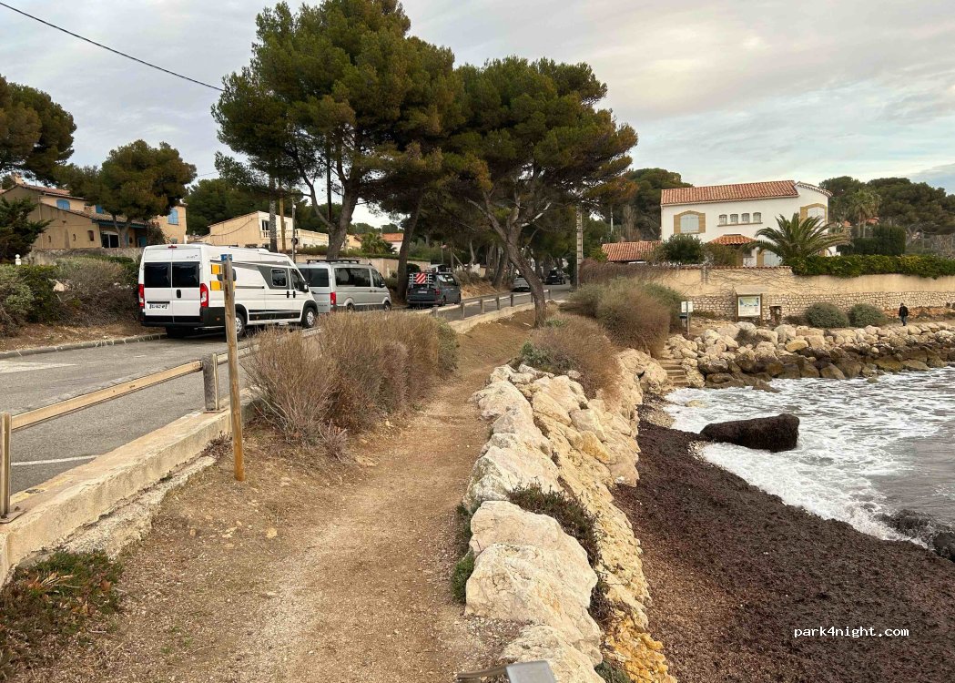 (13620) Carry-le-Rouet - 49 Avenue Draio de la Mar — foto