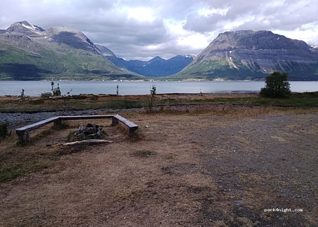 (9043) Jøvik - 32 Sekundær Fylkesvei 293 — foto 2