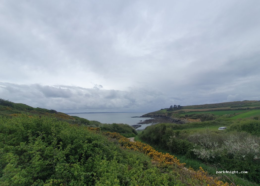 (29550) Plomodiern - Route de l'Anse de Ty Mark — foto 5