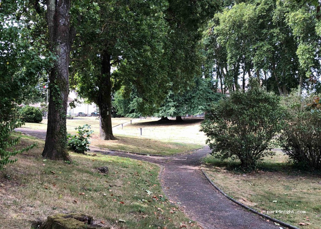 (33220) Sainte-Foy-la-Grande - 2 Avenue Faucher — foto 3