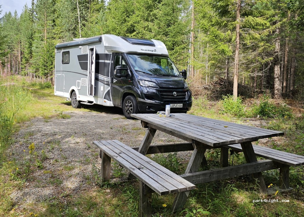 (820 62) Bjuråker - X 773 — foto 2