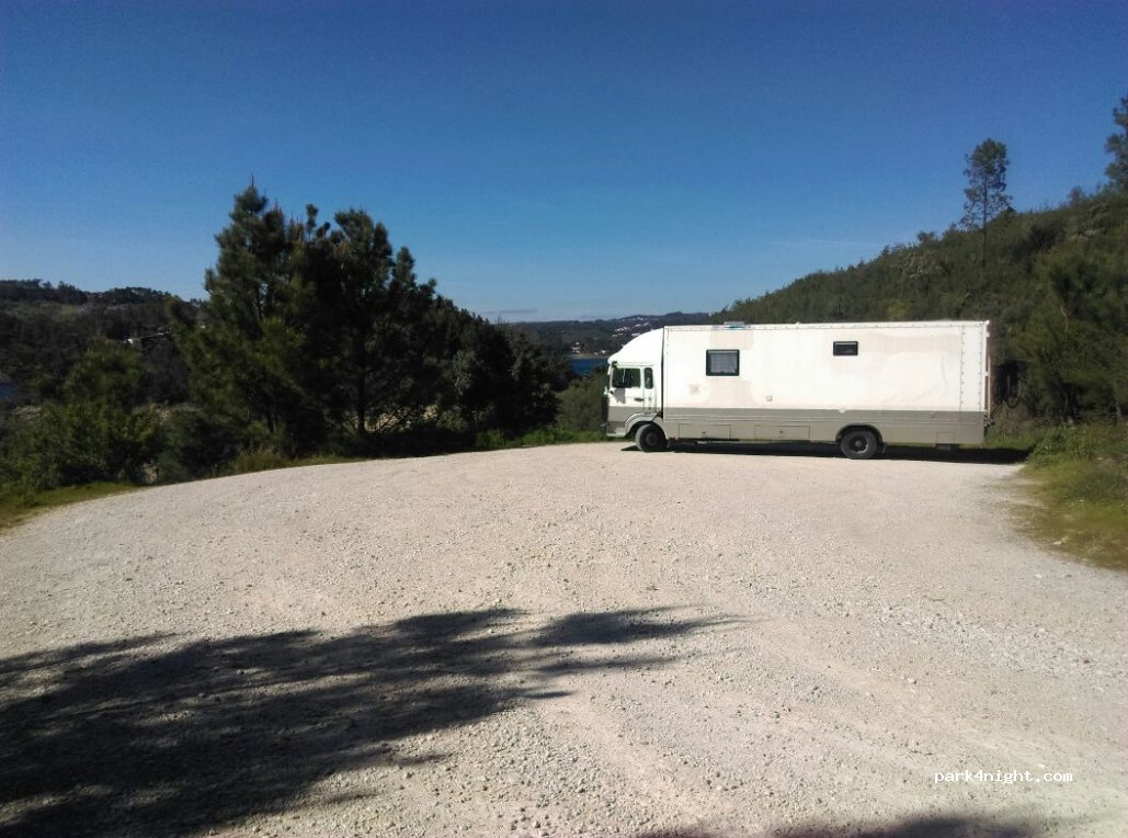 (2200)  - Unnamed Road — foto 3