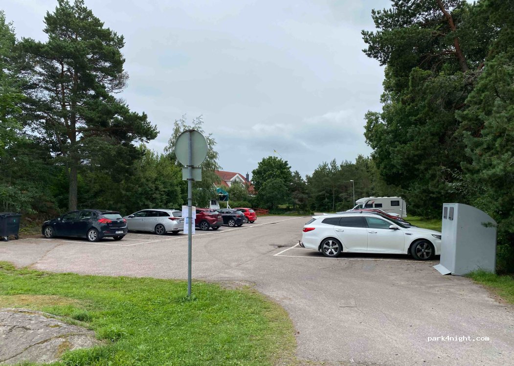 (742 43) Öregrund - 5 Snöbärvägen — foto