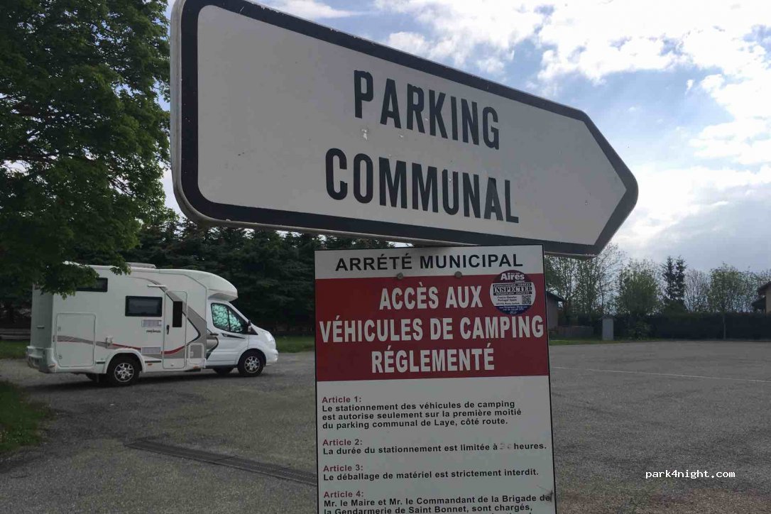 (05500) Laye - Le Bourg — foto