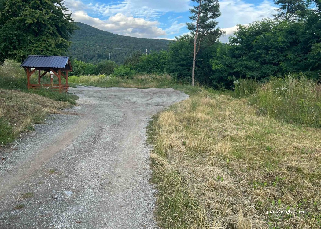 (048 01) Rožňava - 70/1 Lesná — foto 2