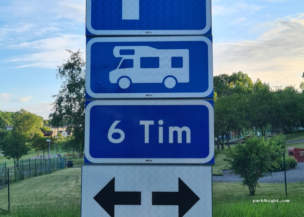 (455 30) Munkedal - 50 Vadholmsvägen — foto 2