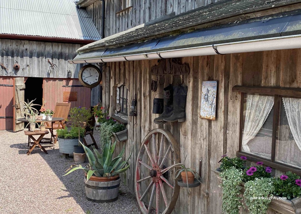OLD WESTERN STORE — foto 5