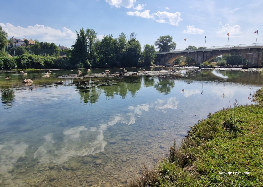 (83560) Vinon-sur-Verdon - 131 Esplanade des Abeillons — foto