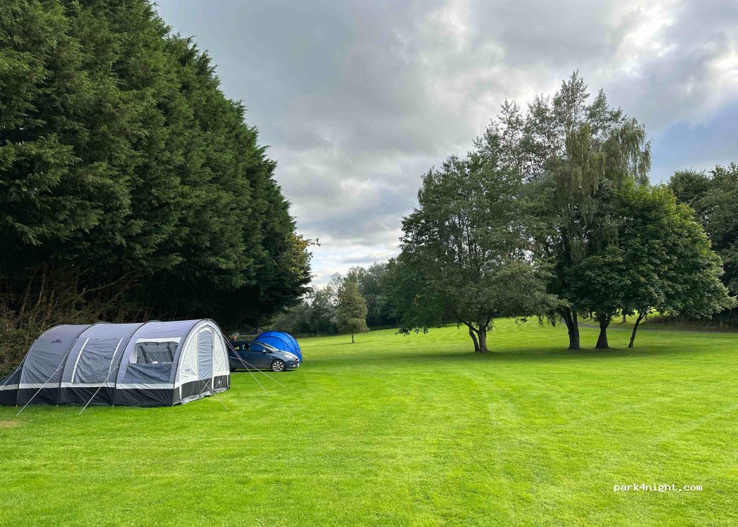Henllan caravan park — foto