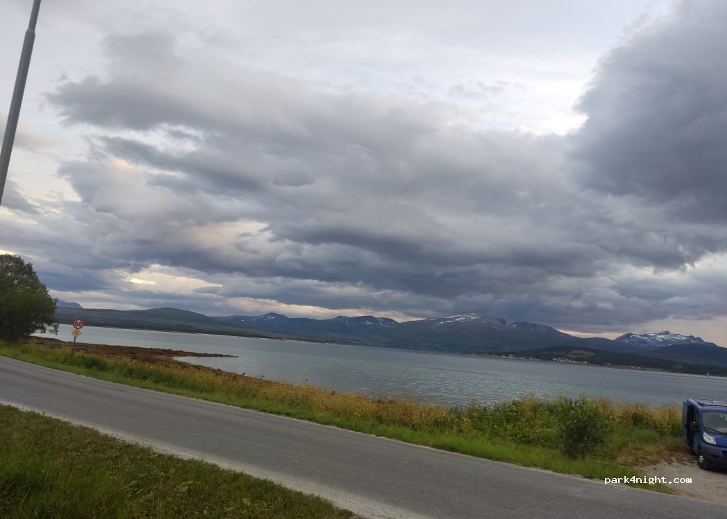 (9016) Tromsø - Kvaløyvegen — foto 2