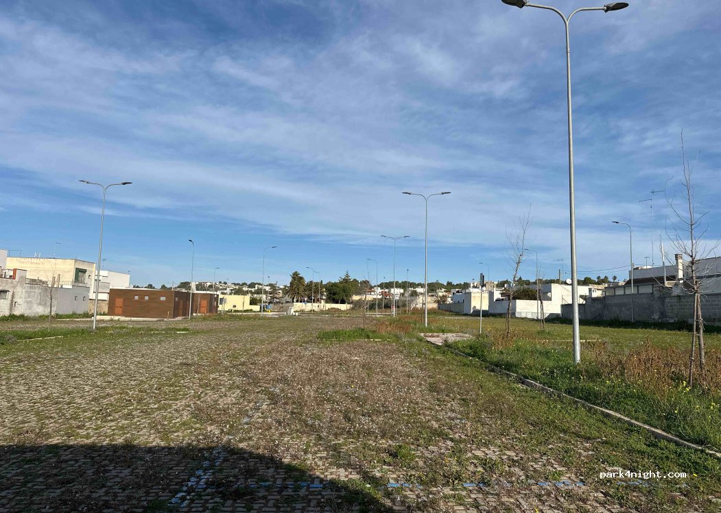 Parcheggio Santa Maria al Bagno — foto 3