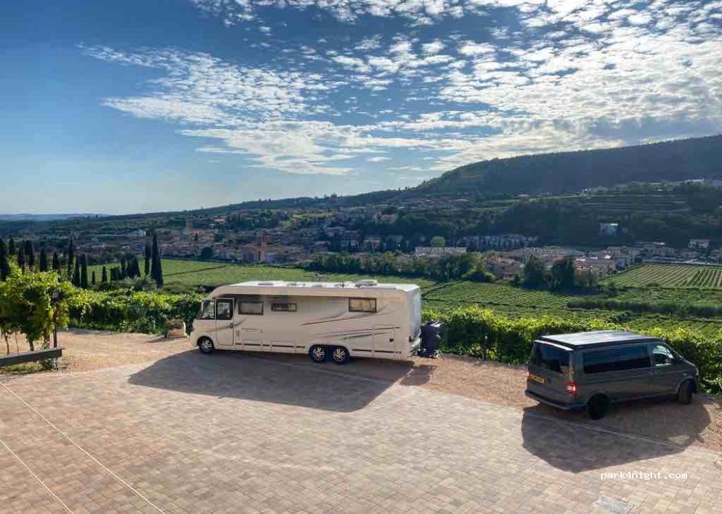 Cantina Fratelli Vogadori - Amarone Valpolicella Winery — foto