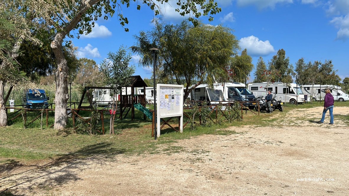 Parking Zoe — foto 2