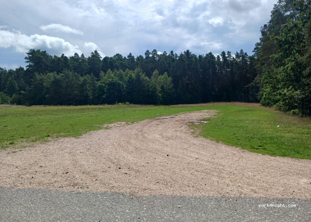 Sigfried-Merkel-Pendlerparkplatz — foto