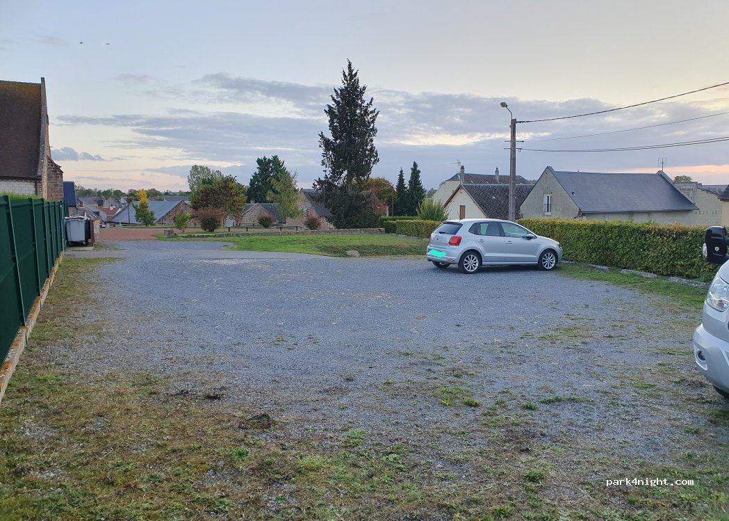 (02000) Chéry-lès-Pouilly - 12 Rue de Crécy — foto