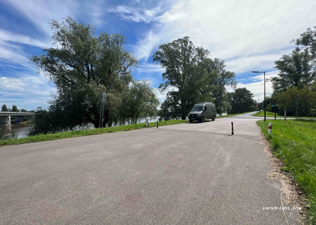 (03) Warsaw - Unnamed Road — foto 3