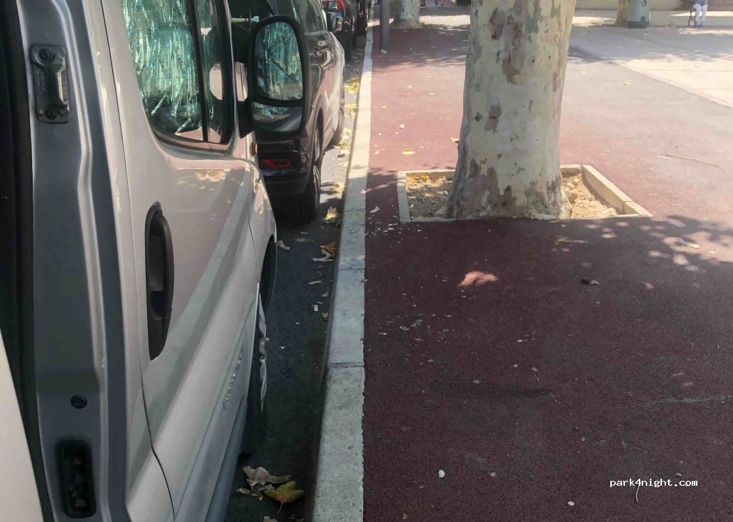 (06400) Cannes - 1 Rue Paul Serrailler — foto 2