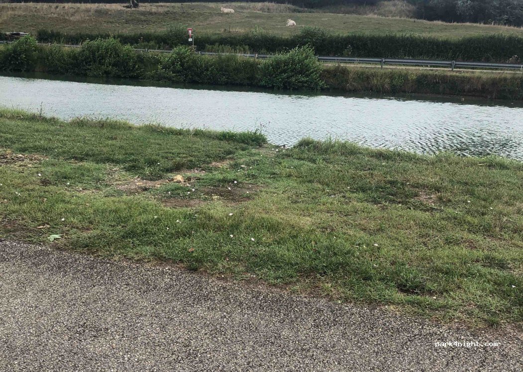 (71600) Volesvres - 1 Route du Canal du Centre — foto 2
