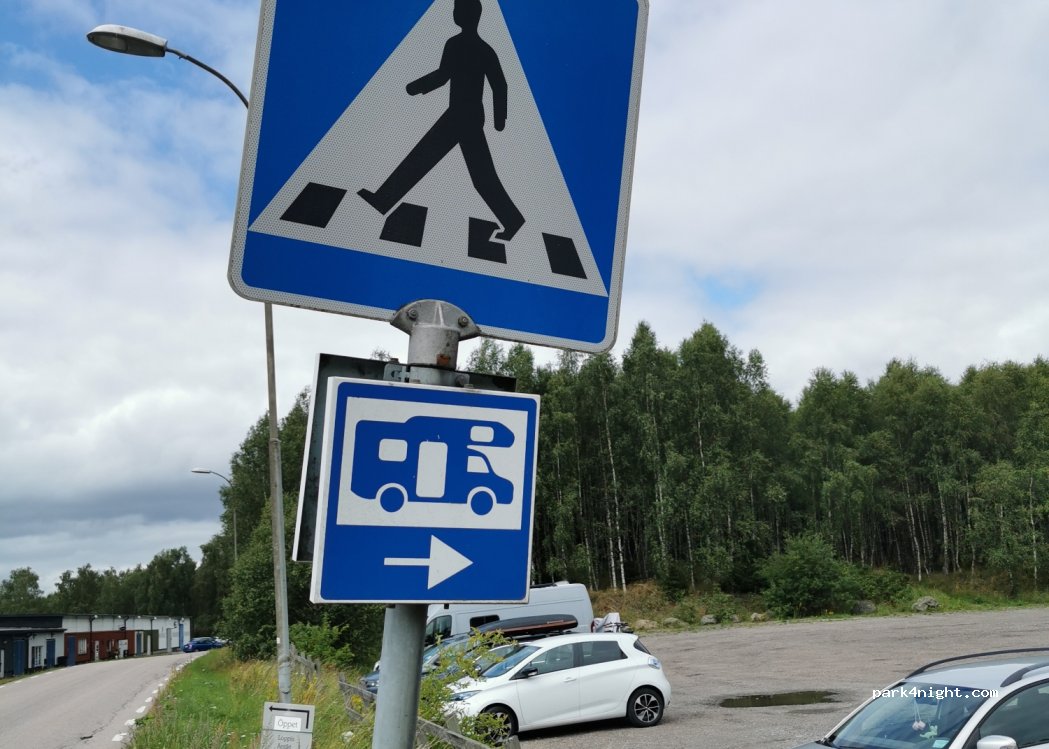(282 34) Tyringe - 2-4 Hörjavägen — foto 3
