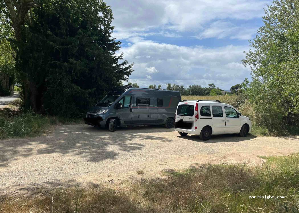 (11700) Puichéric - 1365 Route de Laure — foto