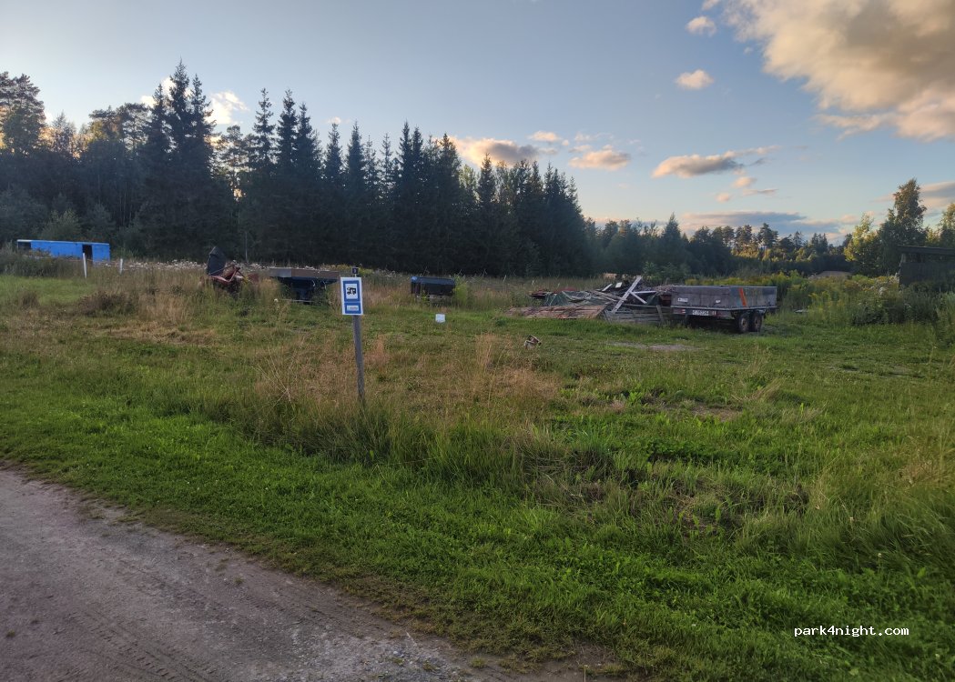 Lisletta bobilparkering — foto 5
