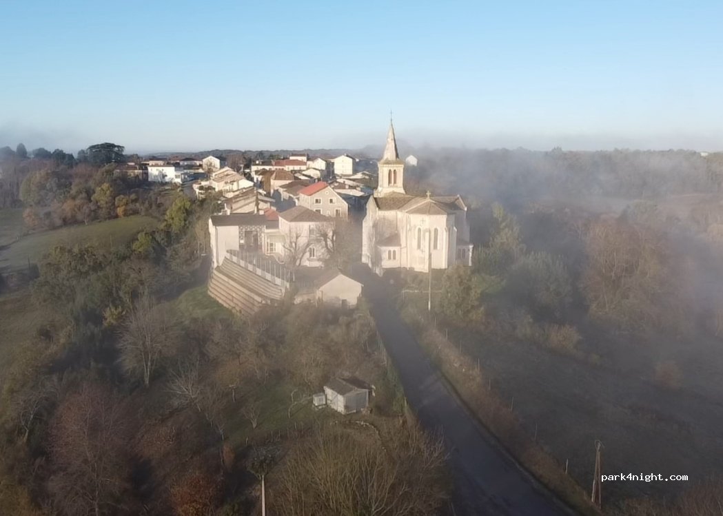 (47290) Castelnaud-de-Gratecambe - 121 Place de l'Église — foto