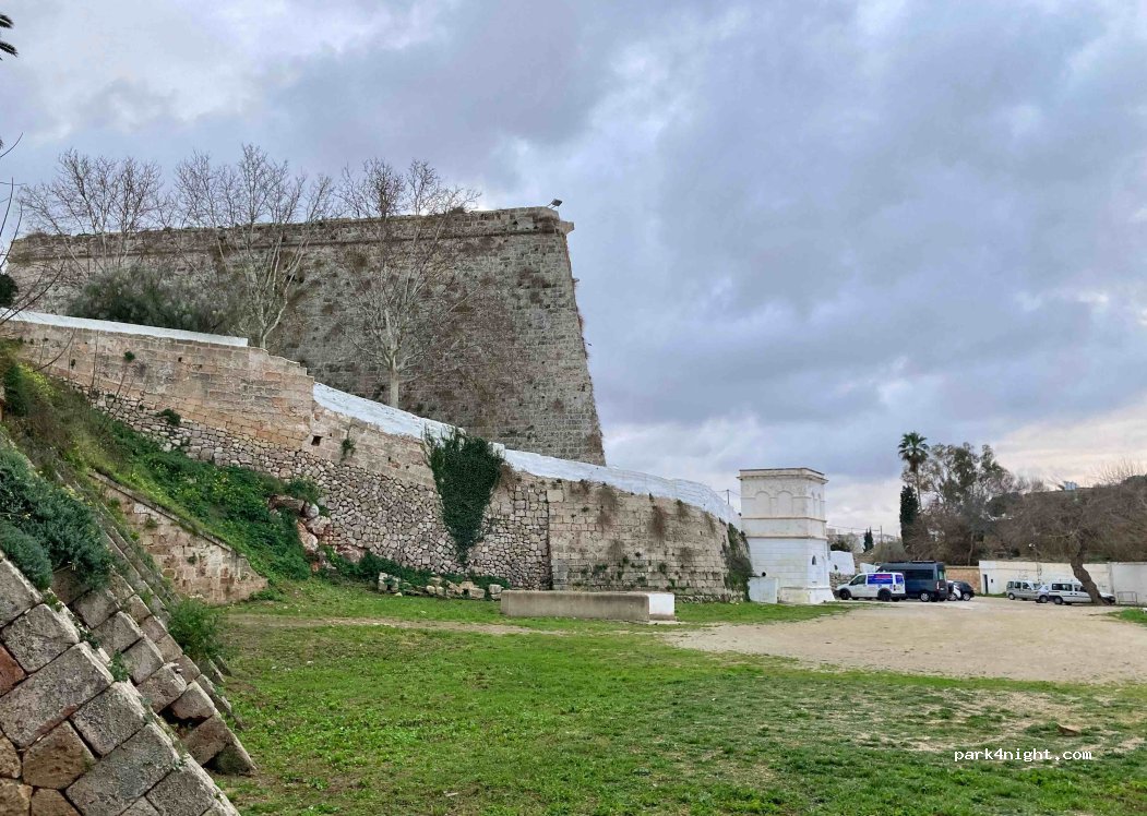 (07760) Ciutadella de Menorca - 6 Passeig es Pla de Sant Joan — foto