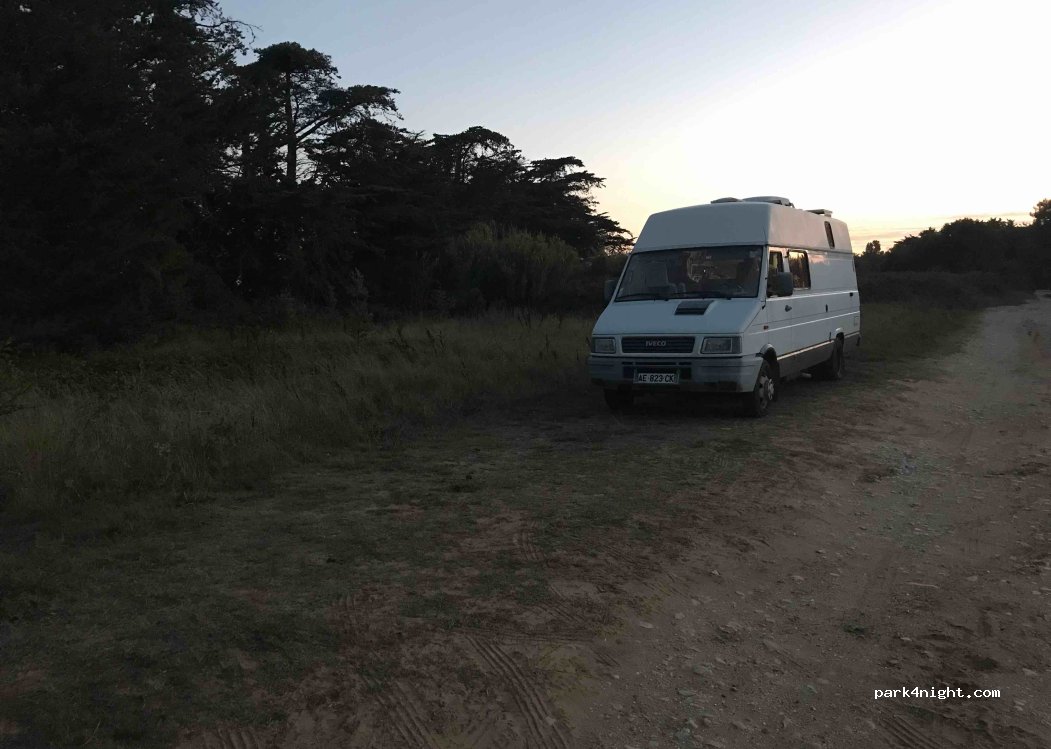 (17740) Sainte-Marie-de-Ré - Unnamed Road — foto