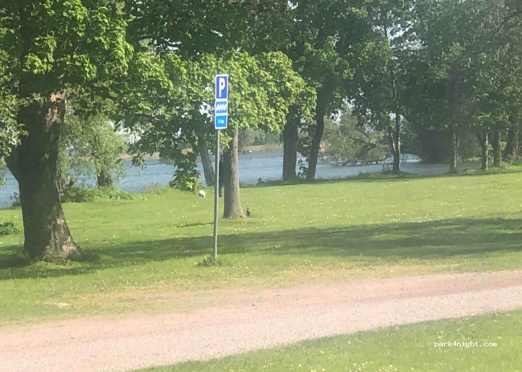 (592 32) Vadstena - 10 Lastköpingsgatan — foto 2