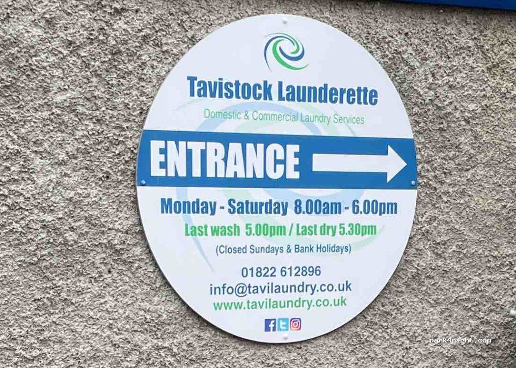 (PL19 0AL) Tavistock - 2-3 Market Road — foto 2