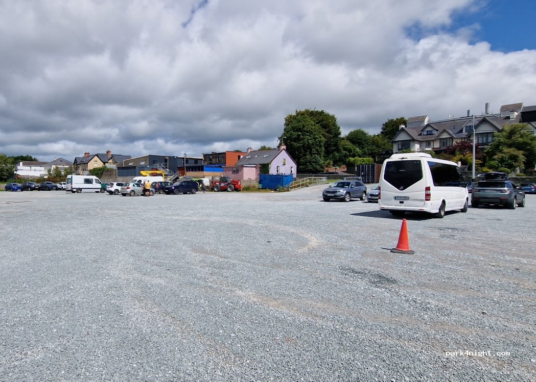 (V93 P9W2) Killarney - 12 Muckross Road — foto