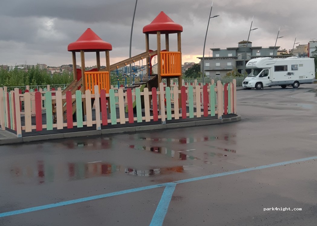 (89900) Vibo Valentia - 12 Via Spogliatore — foto 3
