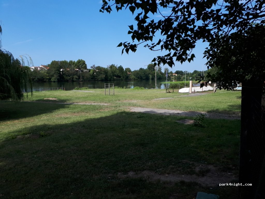 (31310) Rieux-Volvestre - 1 Route du Plan d'Eau — foto