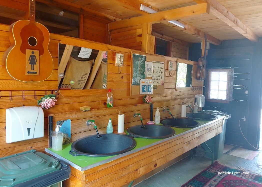 Weekend cottage and beach Camp Colony — foto 3