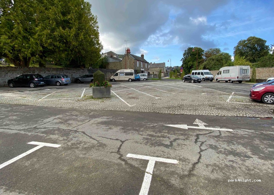 (50800) Villedieu-les-Poêles-Rouffigny - 49 Rue Jean Gasté — foto 2