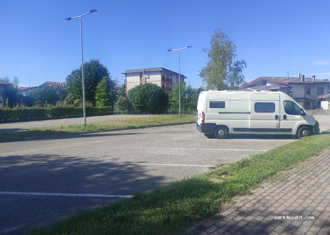 (33087) Pasiano di Pordenone - 89 Via Roma — foto