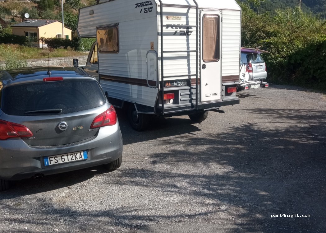 (19015) Levanto - 18A Viale Ghiare — foto