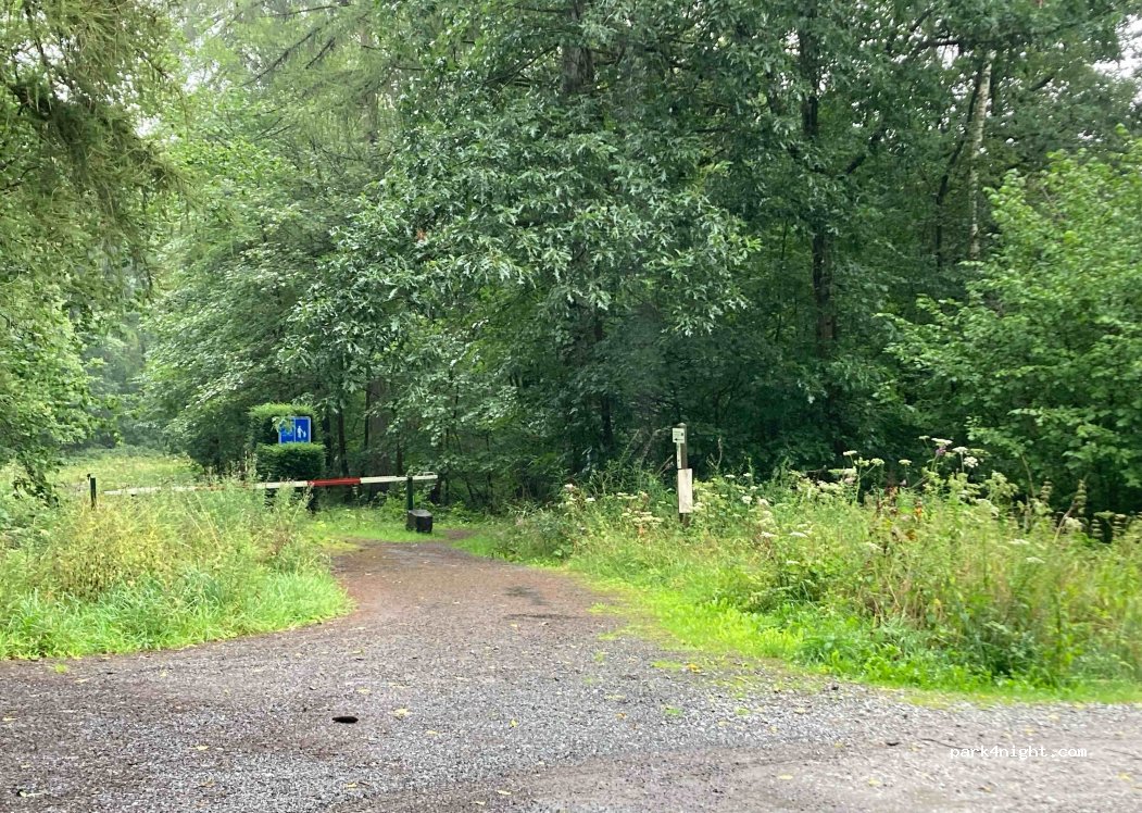 (6470) Sivry-Rance - 1 Chemin des Quinze Pieds — foto 2