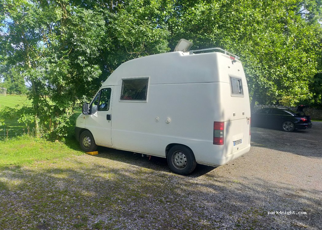 (BA3 4SW) Chewton Mendip - High Street — foto