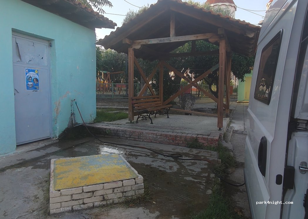 (632 00) Nea Poteidaia - Unnamed Road — foto 3