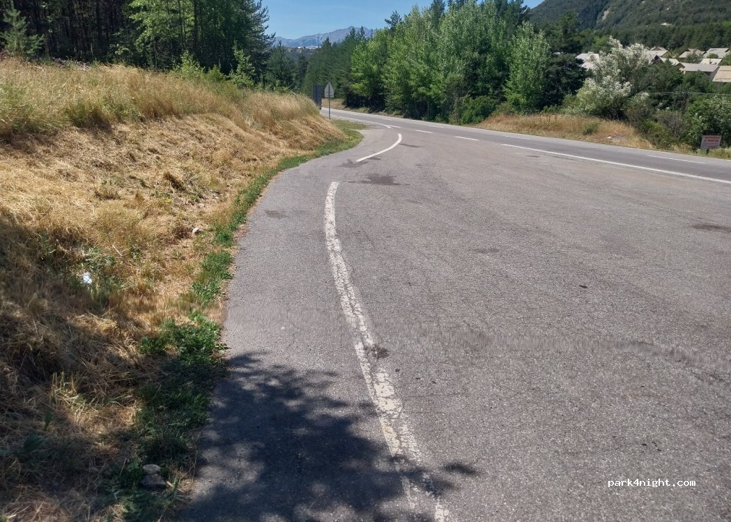 (05100) Val-des-Prés - 6 Route du Vallon — foto