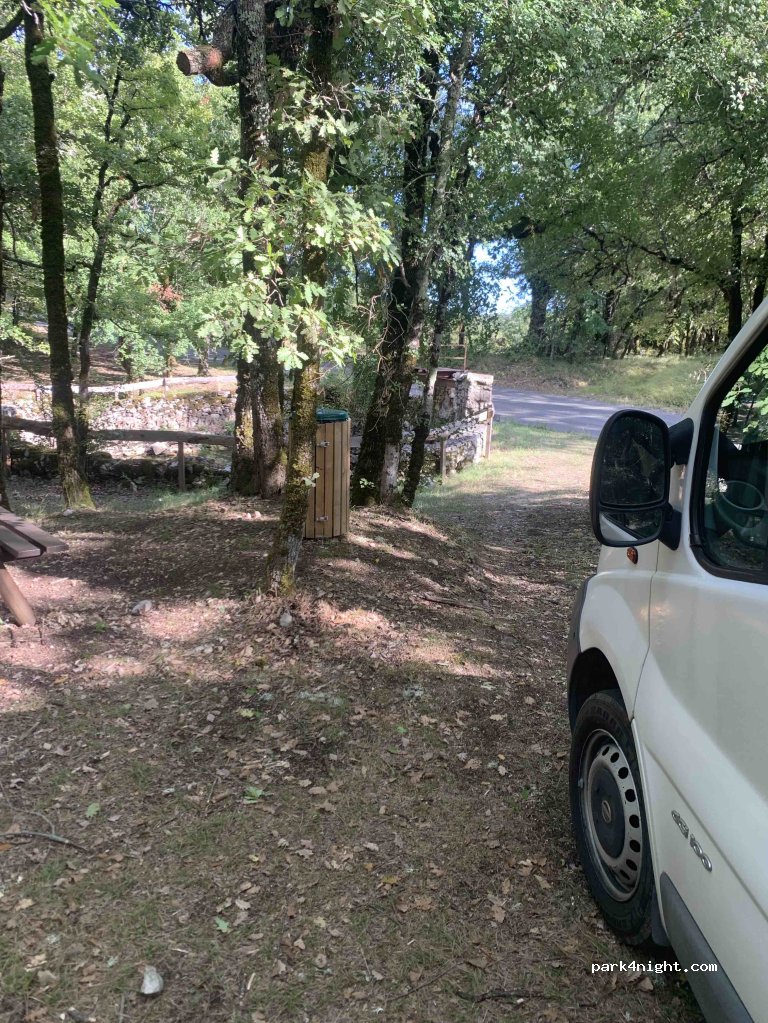 (46090) Esclauzels - D10 — foto