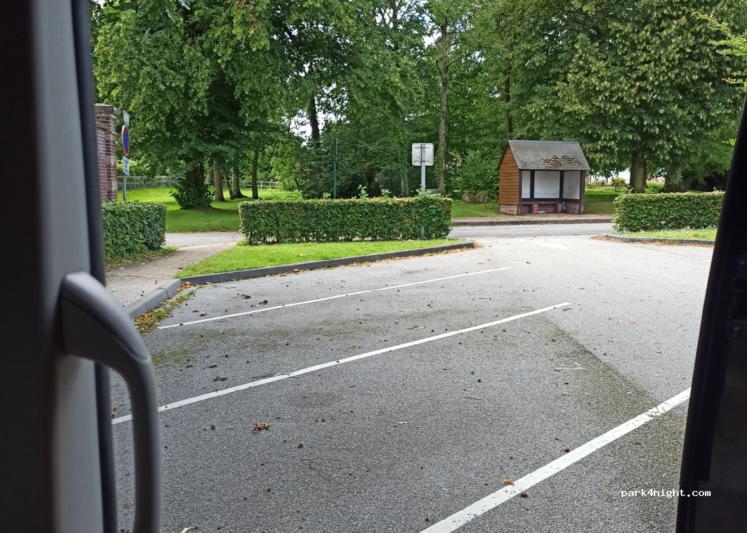 (76360) Bouville - Rue du Château — foto 4