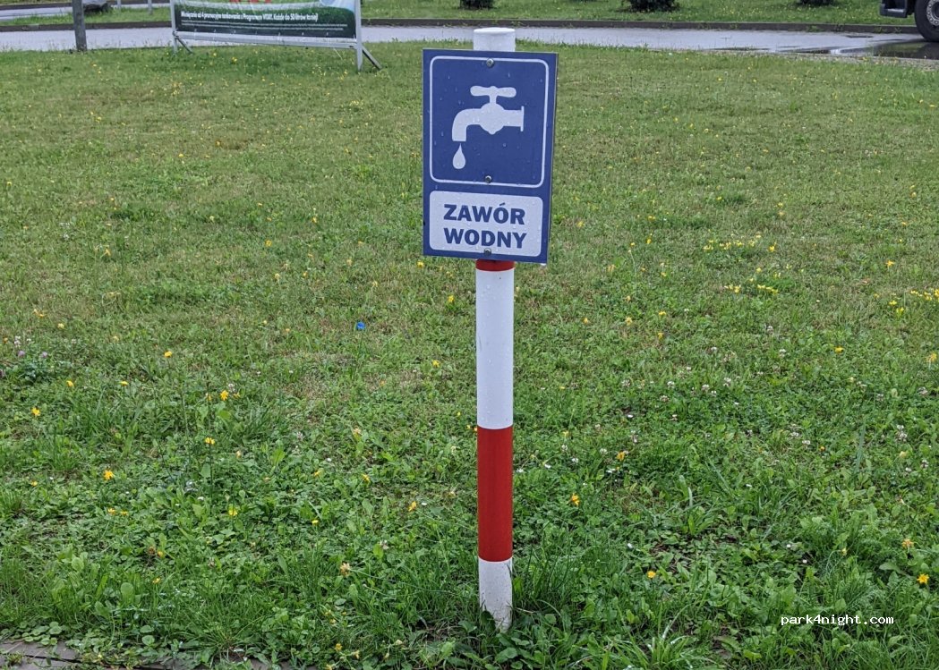 (32-084) Duża Morawica - A4 — foto