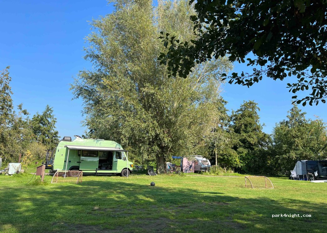 Buitenleven kamperen | Camping Vinkeveen — foto 4